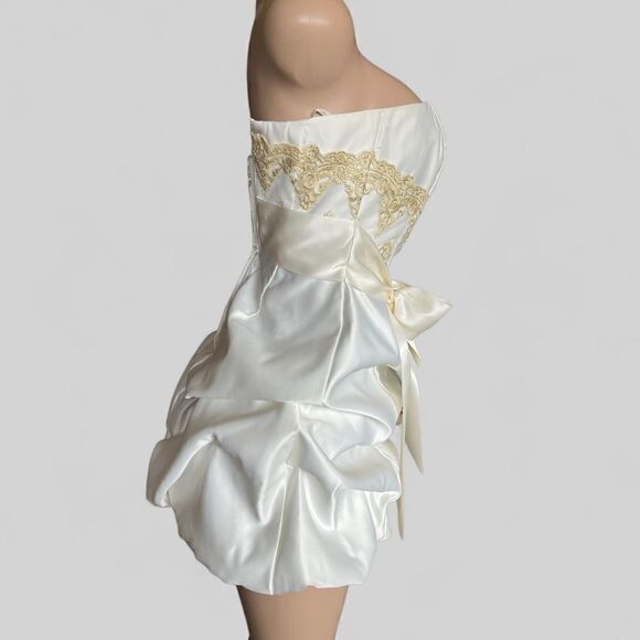 Vintage Gunne Sax Jessica McClintock Strapless Creme Satin Ruched Prom Dress - Picture 7 of 10